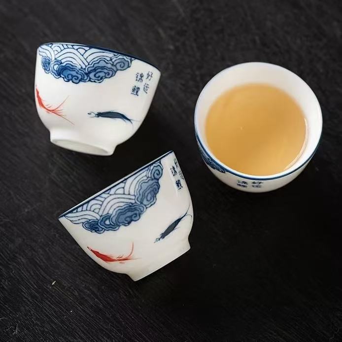 Auspicious Lucky Koi & Sea Cloud Tea Cup*2