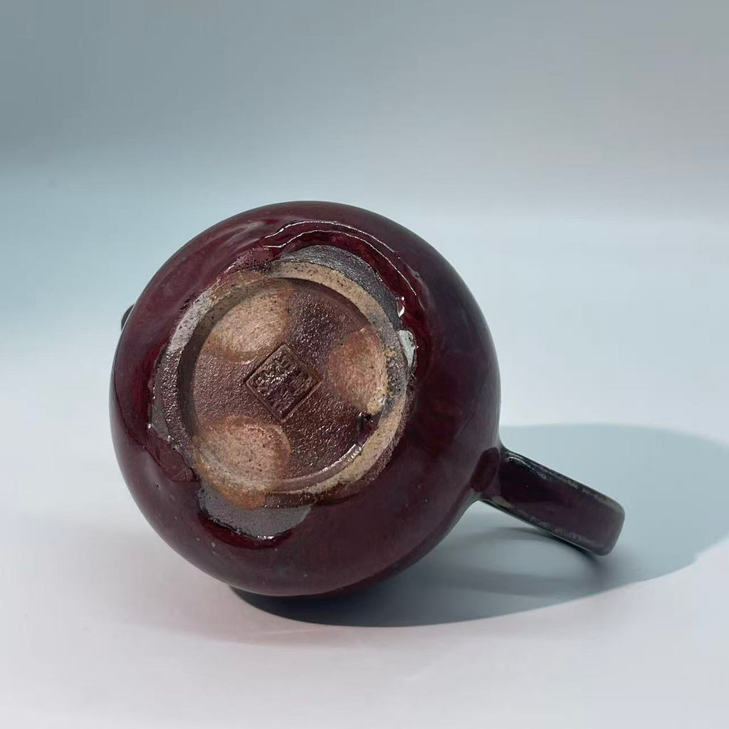 Red-Glazed Teapot - Elegant Ceramic Teapot for Tea Lovers