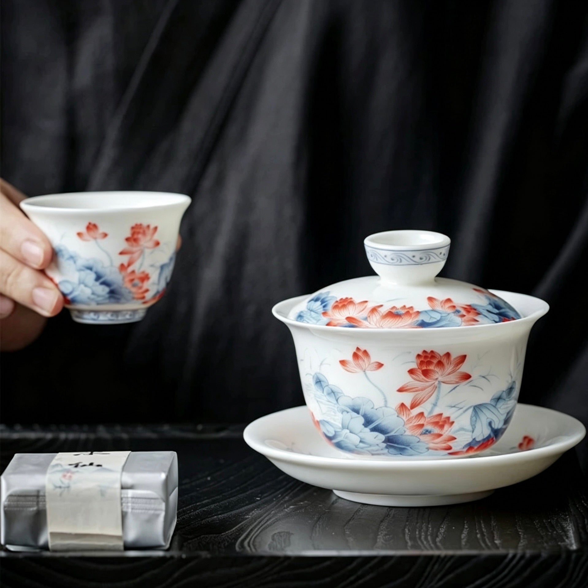 Lotus Blossom Ceramic Gaiwan