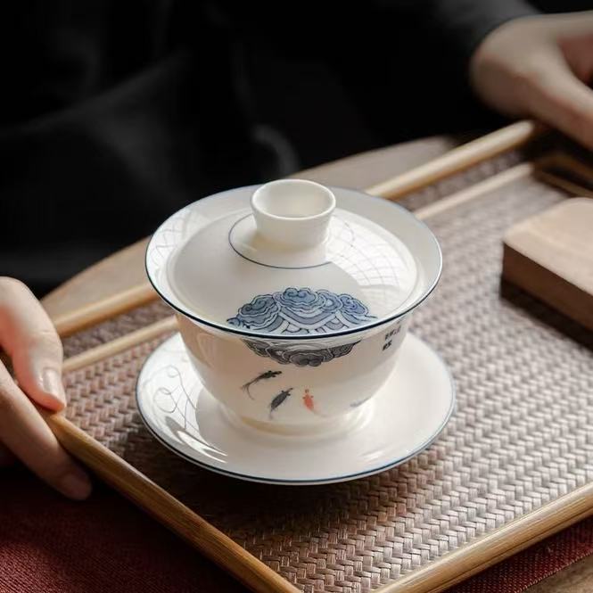 "Lucky Koi" Auspicious Cloud Gaiwan