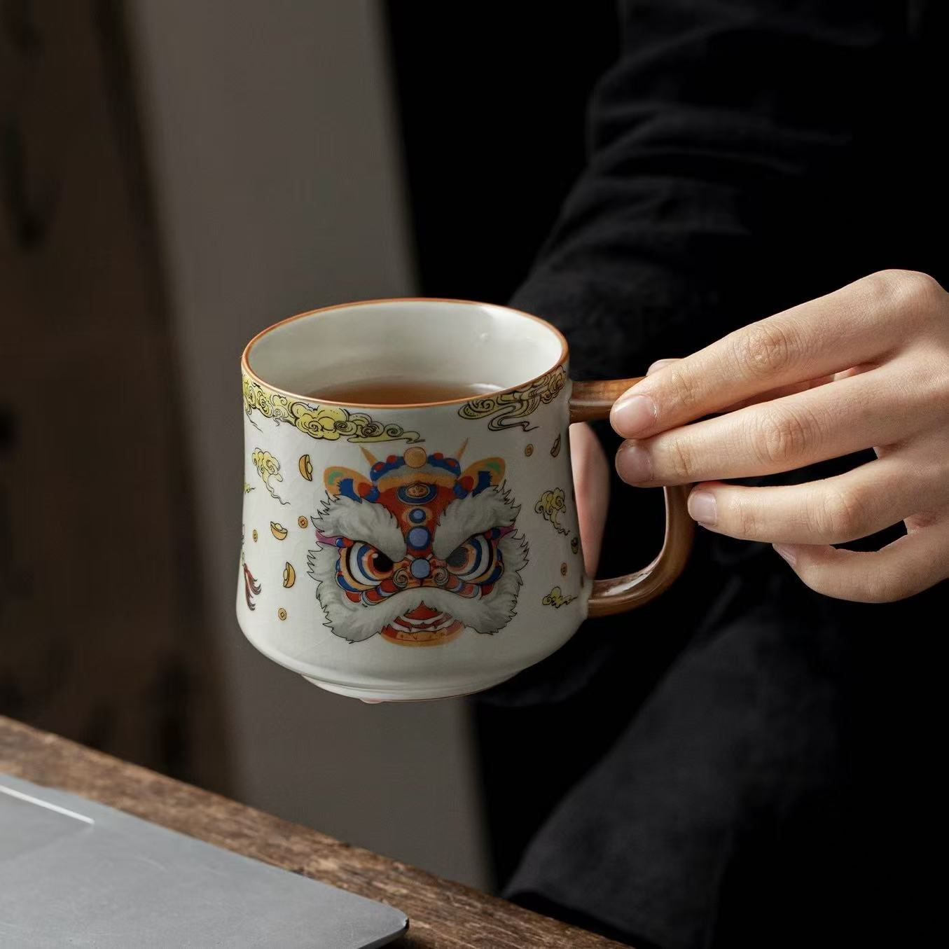 Auspicious Lion Dance Ceramic Mug with Lid