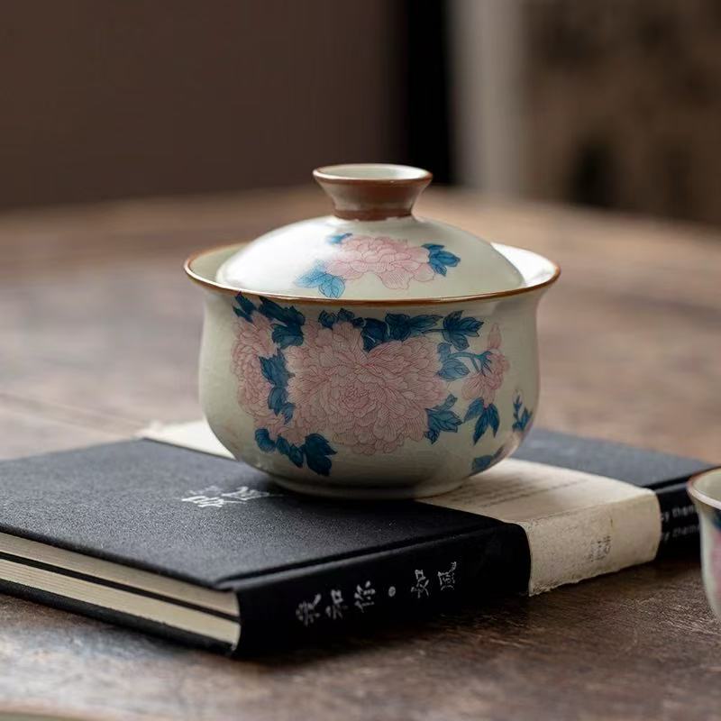 Prosperity Peony Blossom Ceramic Gaiwan