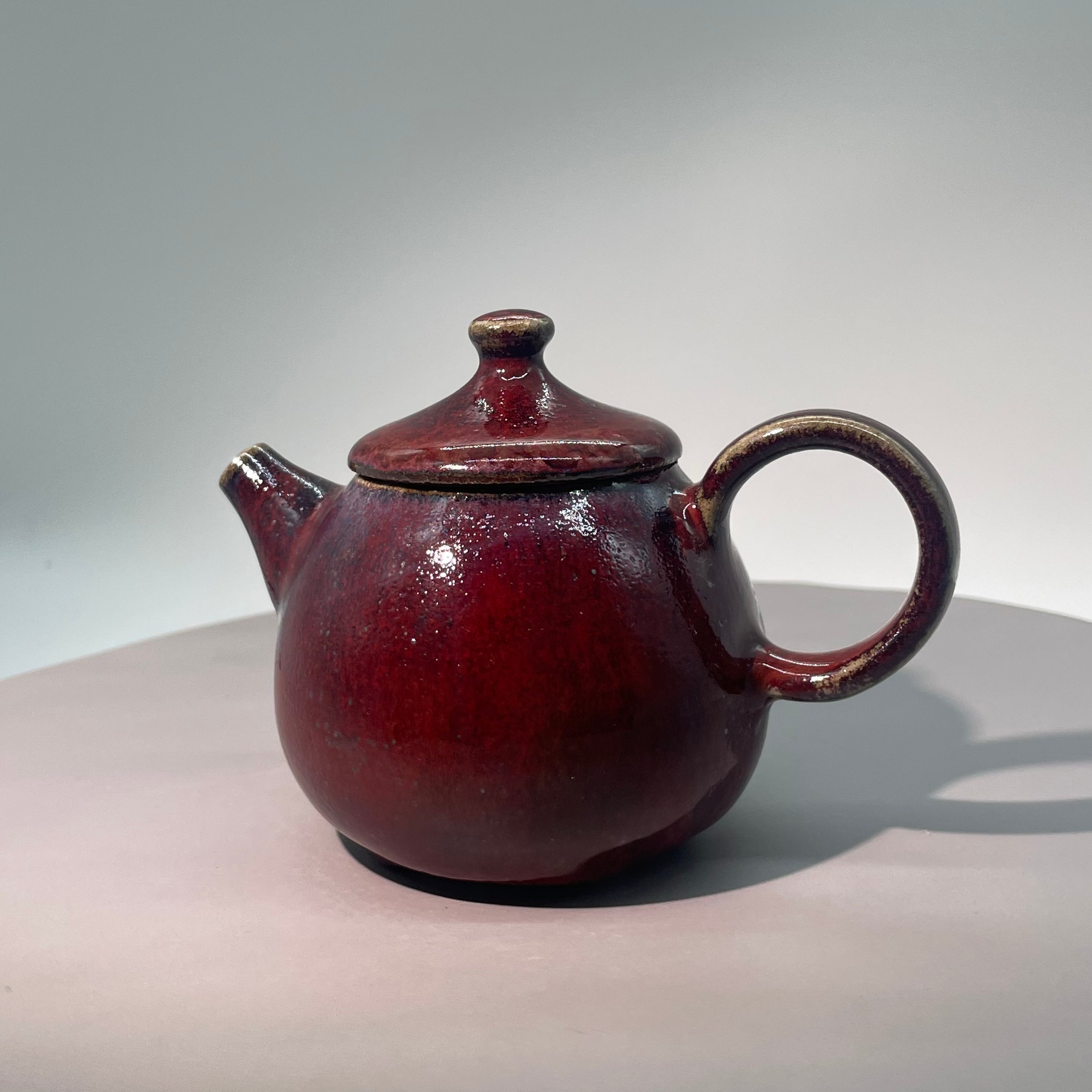Red-Glazed Teapot - Elegant Ceramic Teapot for Tea Lovers