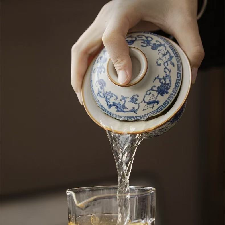 Classic Blue and White Intertwining Lotus Gaiwan Set
