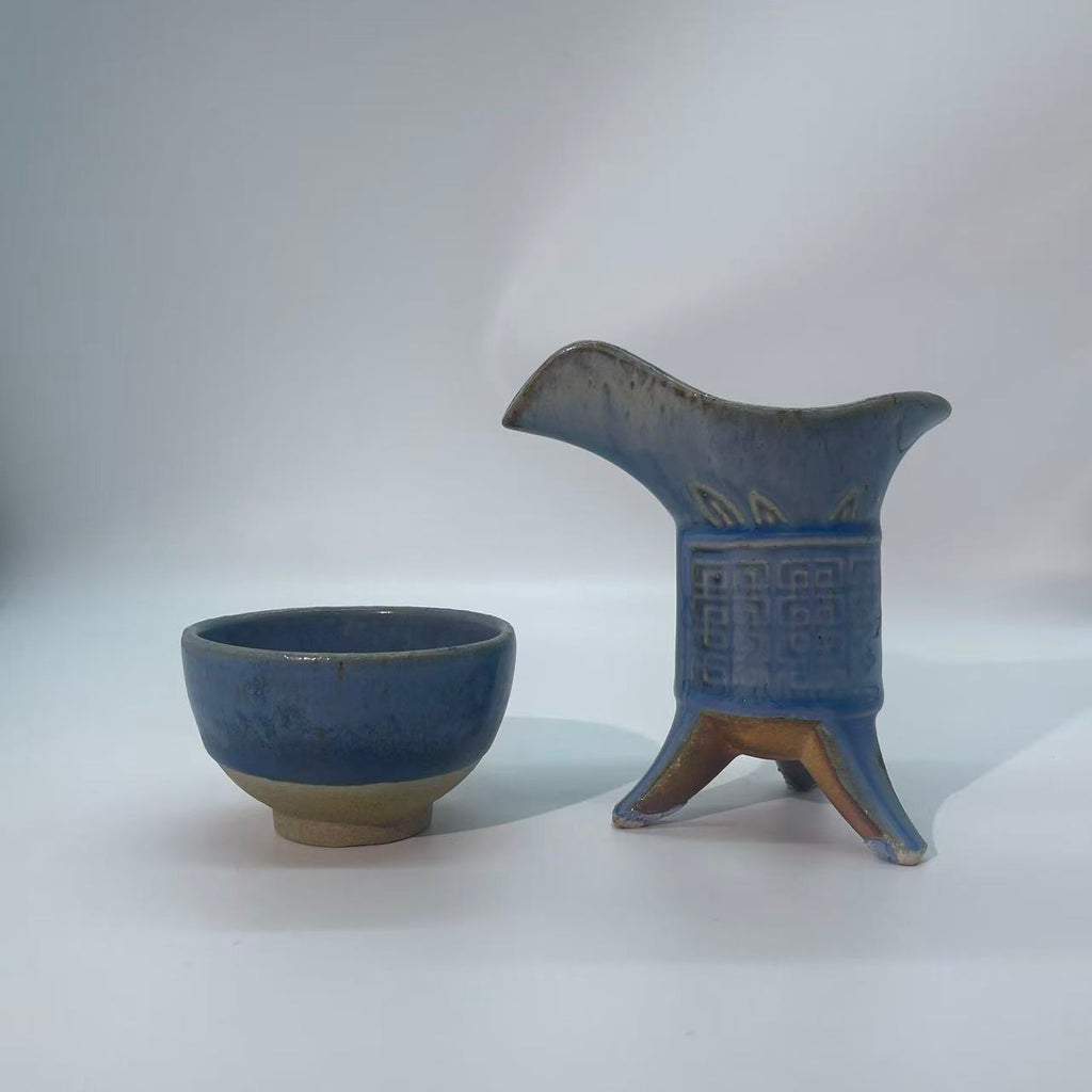 Jue Cup Wine Jug