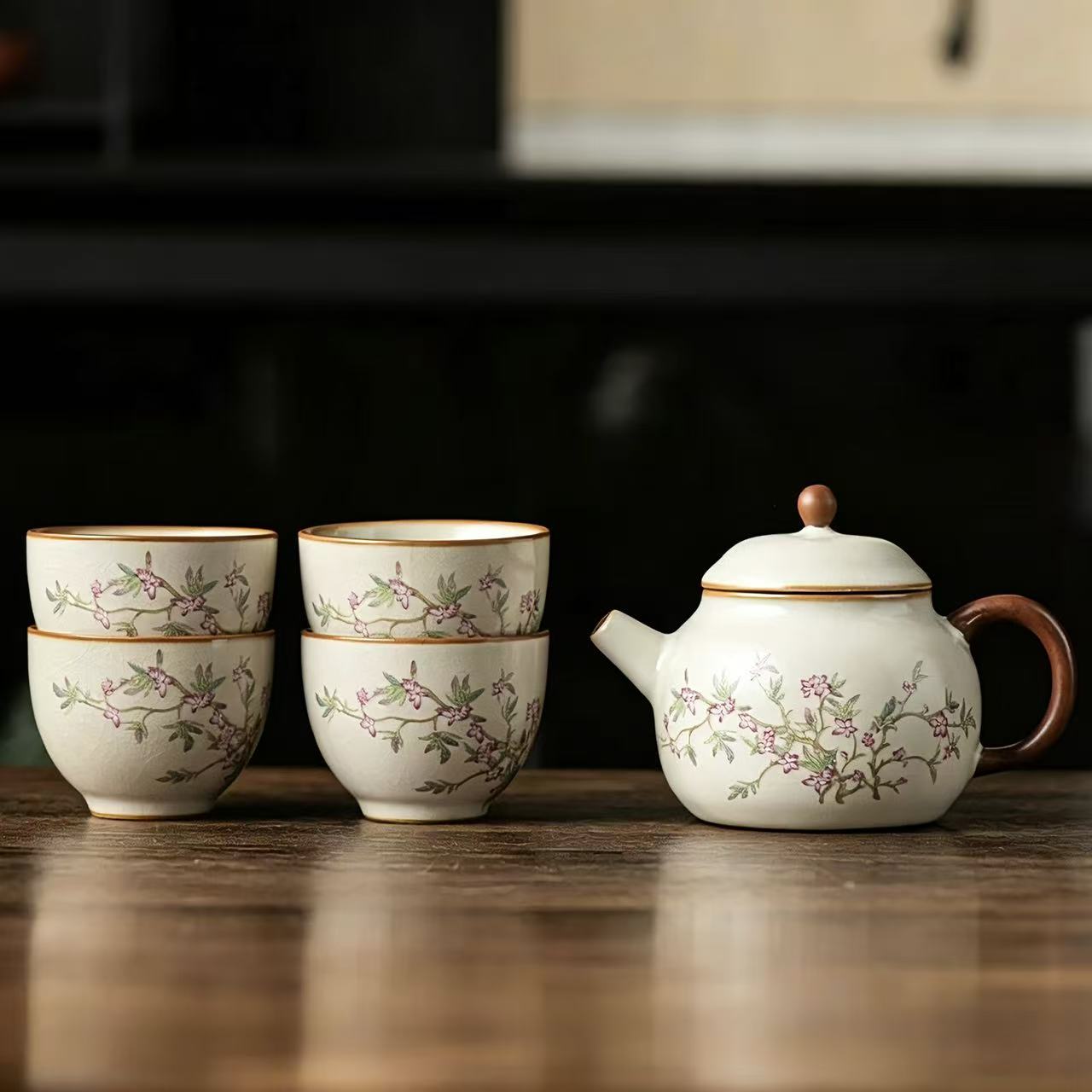 Elegant Magnolia Blossom Teapot &amp; Cup Set